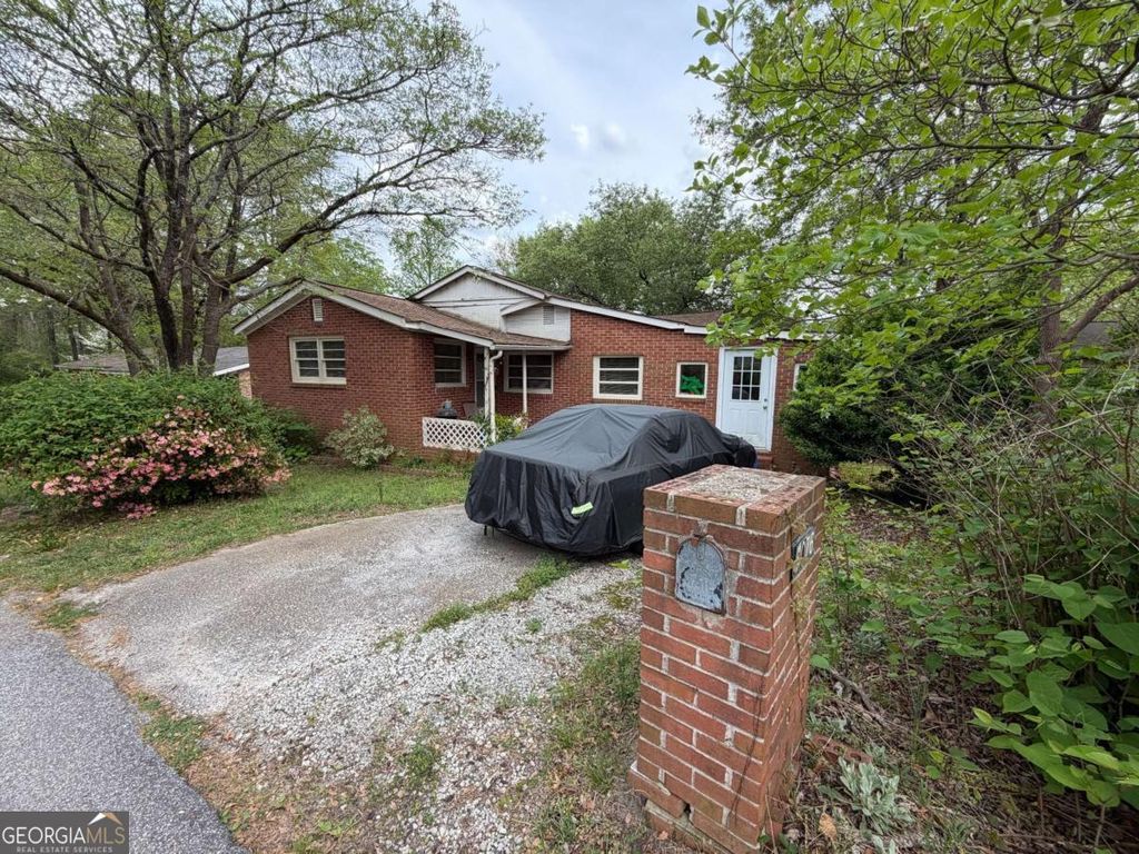 7076 Hammond Way, Lithonia, GA 30058