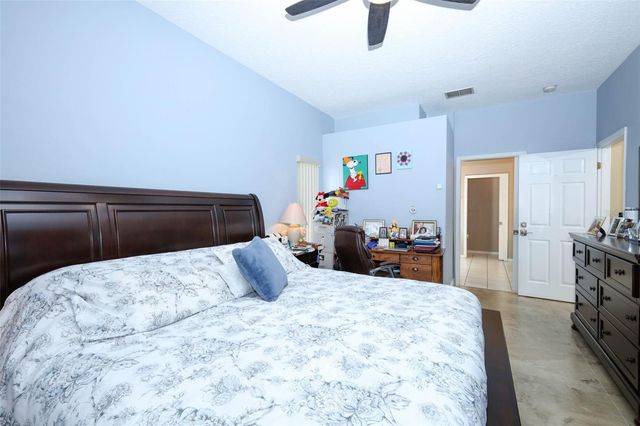 412 KINGS EAGLE LANE, Apopka, FL 32712