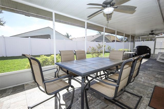 412 KINGS EAGLE LANE, Apopka, FL 32712