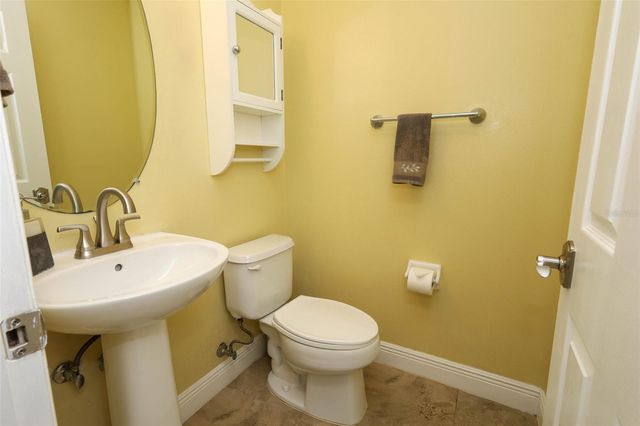 412 KINGS EAGLE LANE, Apopka, FL 32712