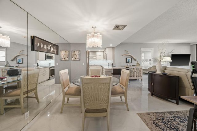 336 Golfview Road 614, North Palm Beach, FL 33408