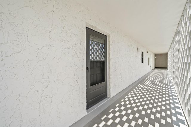 336 Golfview Road 614, North Palm Beach, FL 33408