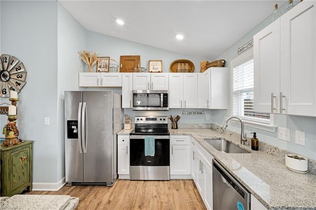 205 Bethlehem Avenue, Thomasville, NC 27360