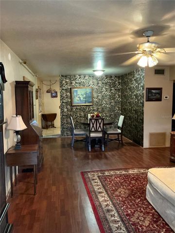 4300 58TH STREET N 1801, Kenneth City, FL 33709