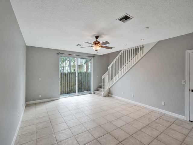 1210 W Las Olas Boulevard, Fort Lauderdale, FL 33312