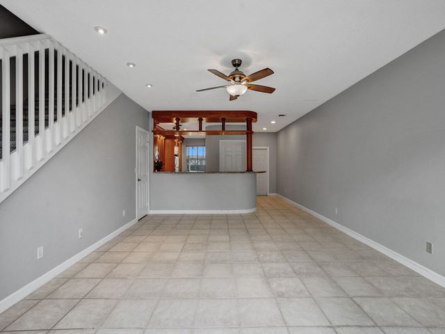 1210 W Las Olas Boulevard, Fort Lauderdale, FL 33312