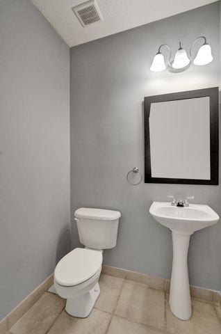 1210 W Las Olas Boulevard, Fort Lauderdale, FL 33312