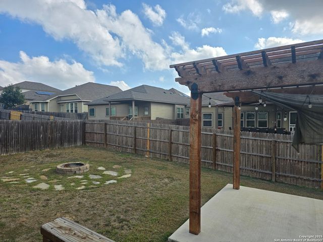 11348 Top Hat, San Antonio, TX 78245