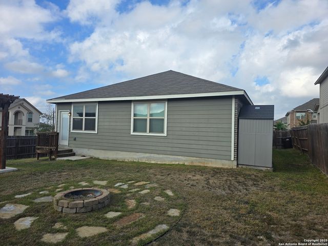 11348 Top Hat, San Antonio, TX 78245