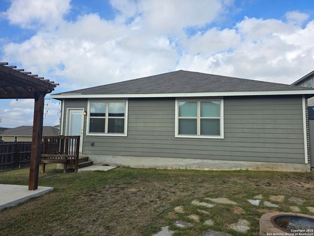 11348 Top Hat, San Antonio, TX 78245