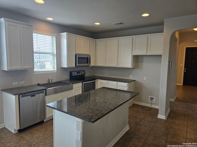 11348 Top Hat, San Antonio, TX 78245