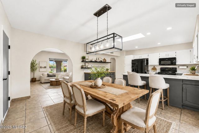 342 E Placita Elegancia, Green Valley, AZ 85614