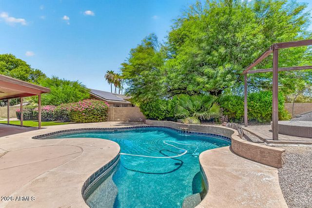 5735 E CAMPO BELLO Drive, Scottsdale, AZ 85254