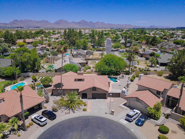 5735 E CAMPO BELLO Drive, Scottsdale, AZ 85254