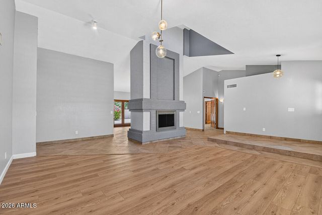 5735 E CAMPO BELLO Drive, Scottsdale, AZ 85254