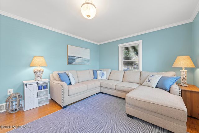 58 Iroquois Road, Manasquan, NJ 08736