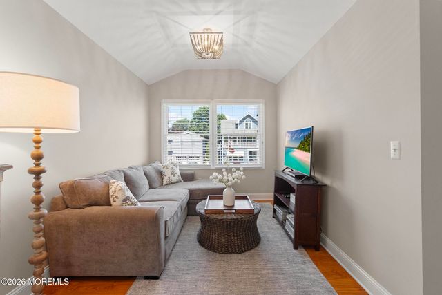 58 Iroquois Road, Manasquan, NJ 08736