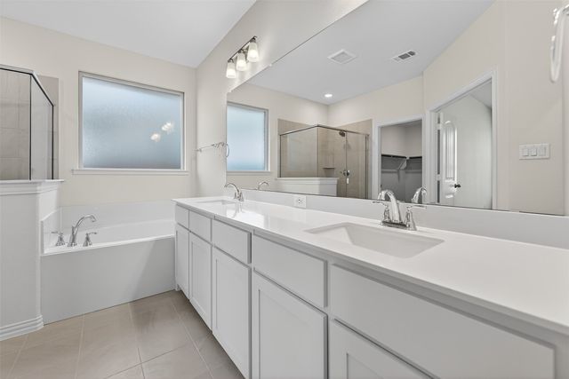 3525 Helena Street, Gainesville, TX 76240