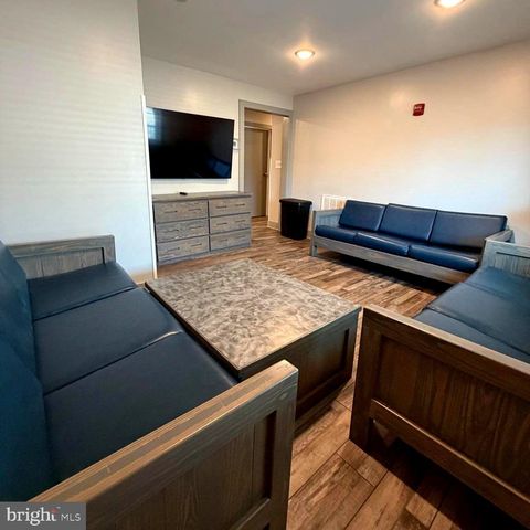207 SAINT LOUIS AVE, Ocean City, MD 21842