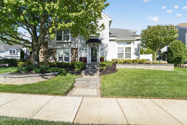 194 Kentucky Way, Freehold, NJ 07728