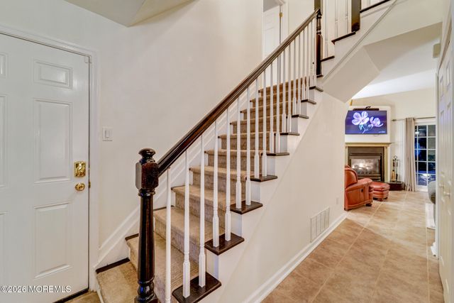 194 Kentucky Way, Freehold, NJ 07728