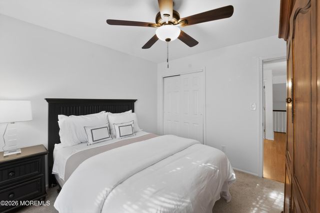 194 Kentucky Way, Freehold, NJ 07728