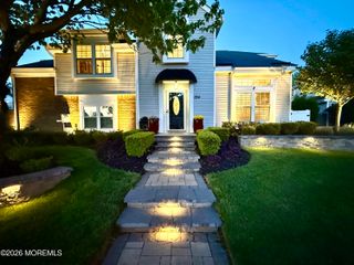 194 Kentucky Way, Freehold, NJ 07728
