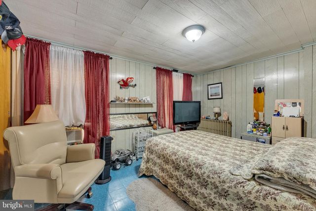 152 DIVISION ST, Trenton, NJ 08611