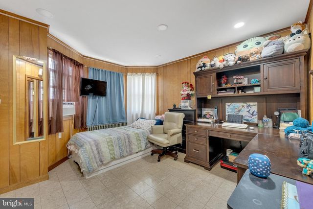 152 DIVISION ST, Trenton, NJ 08611