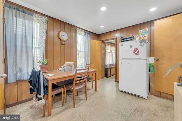 152 DIVISION ST, Trenton, NJ 08611