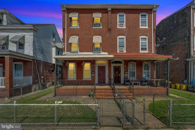 152 DIVISION ST, Trenton, NJ 08611