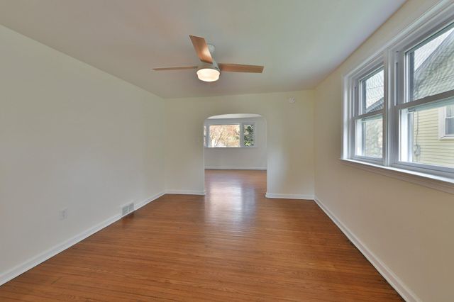 134 SHELMIRE ST, Jenkintown, PA 19046