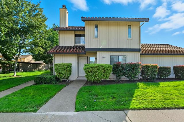 6880 Calvine Rd, Sacramento, CA 95823