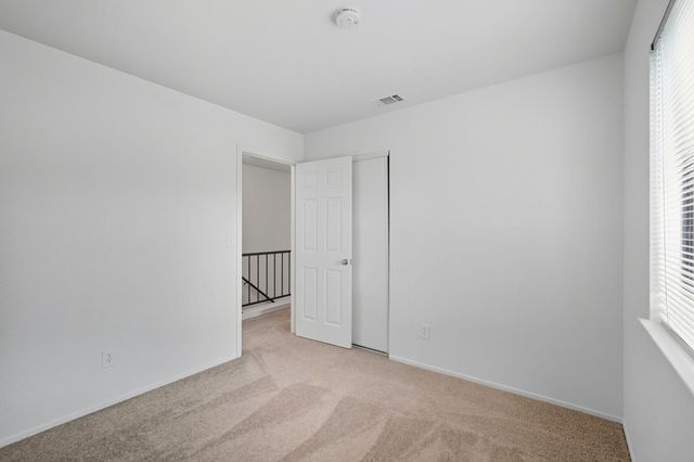 6880 Calvine Rd, Sacramento, CA 95823