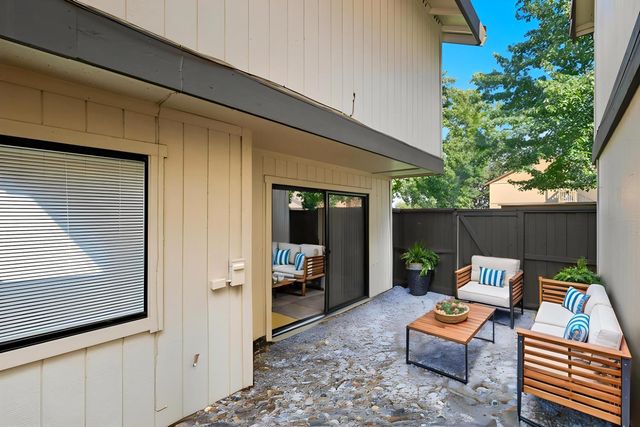 6880 Calvine Rd, Sacramento, CA 95823
