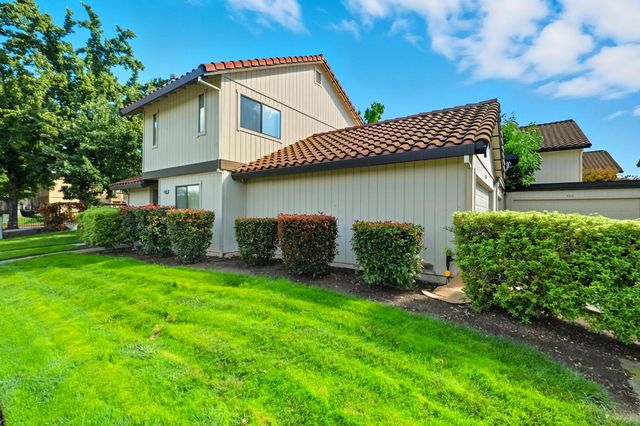 6880 Calvine Rd, Sacramento, CA 95823