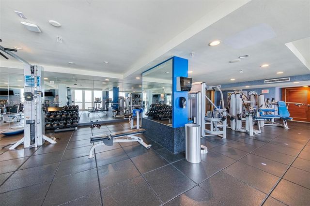 7918 Harbour Island Dr 207, North Bay Village, FL 33141