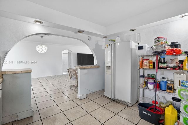 2451 NW 11th St, Miami, FL 33125