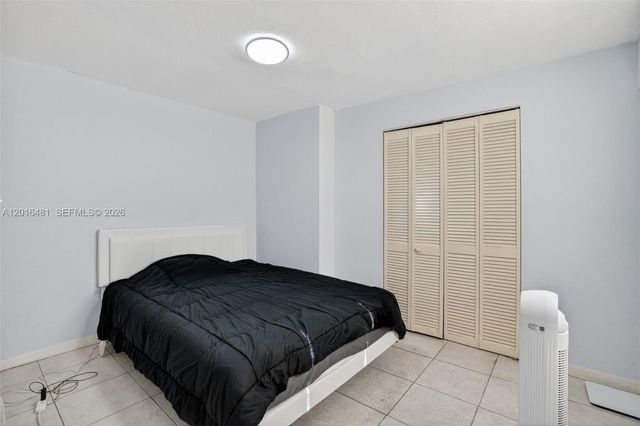 2451 NW 11th St, Miami, FL 33125