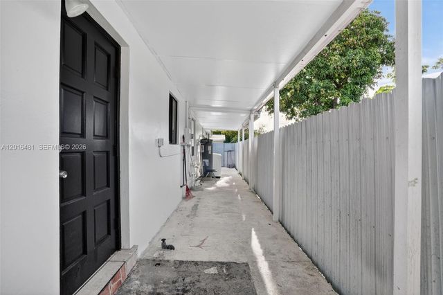 2451 NW 11th St, Miami, FL 33125