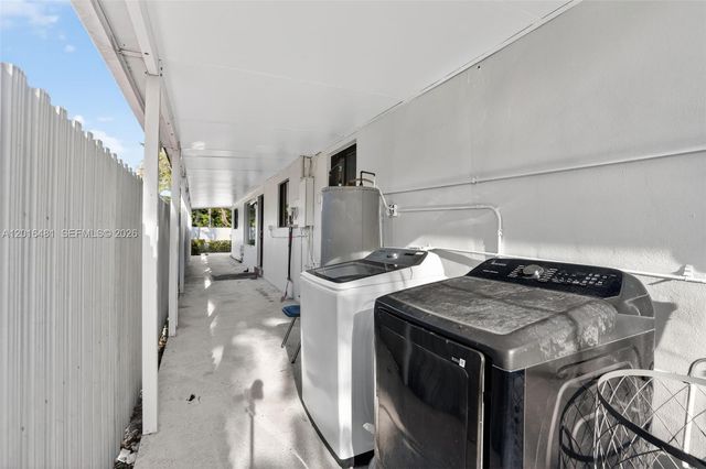 2451 NW 11th St, Miami, FL 33125
