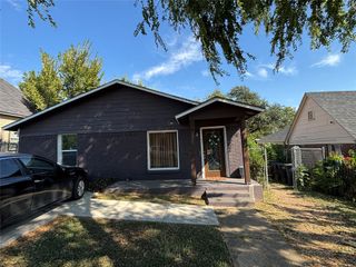 1303 E Myrtle Street A, Fort Worth, TX 76104
