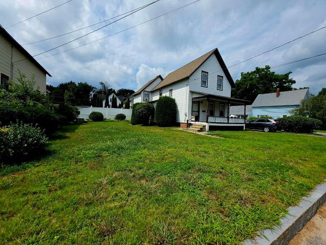 16 Dakin Street, Concord, NH 03301