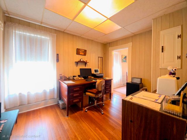 16 Dakin Street, Concord, NH 03301