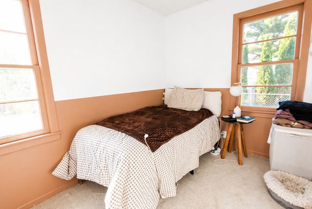 8710 11th Avenue S, Bloomington, MN 55420