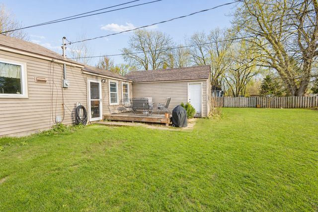 8710 11th Avenue S, Bloomington, MN 55420