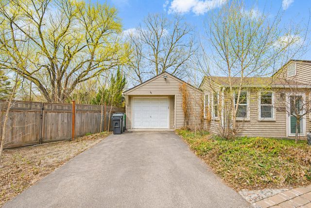 8710 11th Avenue S, Bloomington, MN 55420