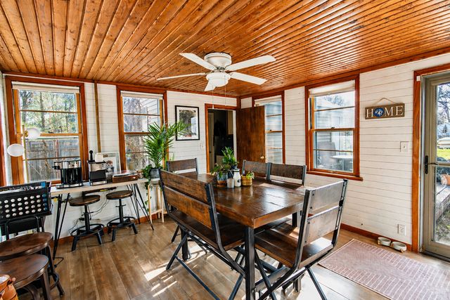 8710 11th Avenue S, Bloomington, MN 55420