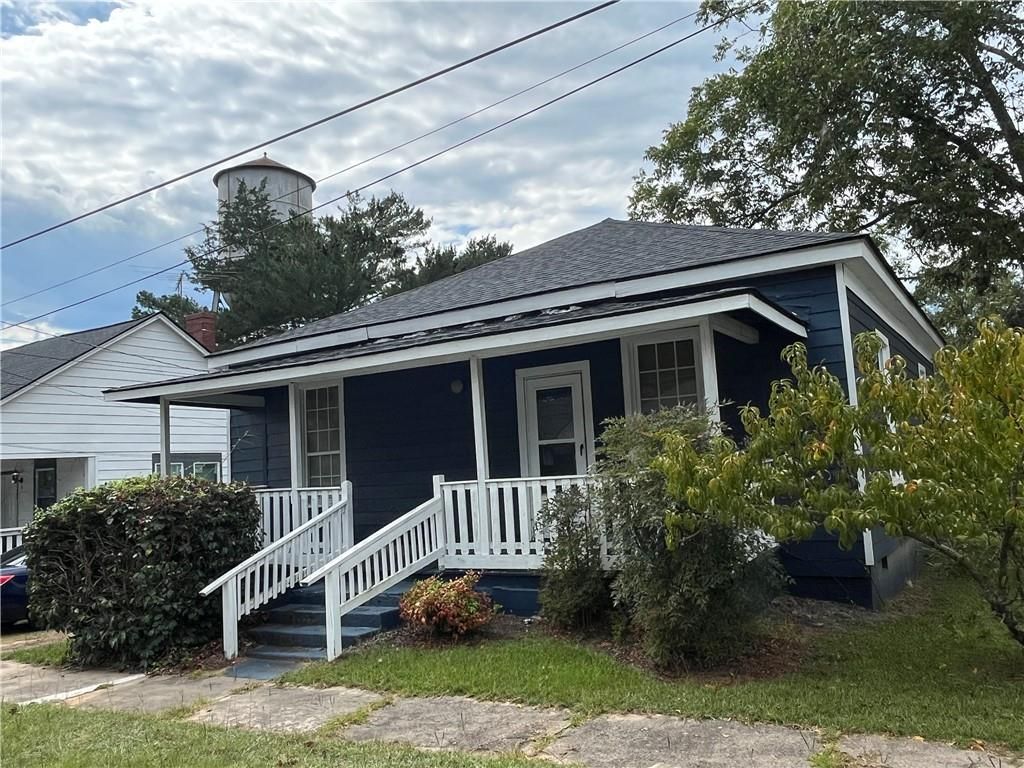 51 Hazel Street, Porterdale, GA 30014