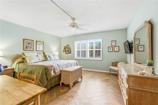 5300 Highway A1a None 206, Vero Beach, FL 32963